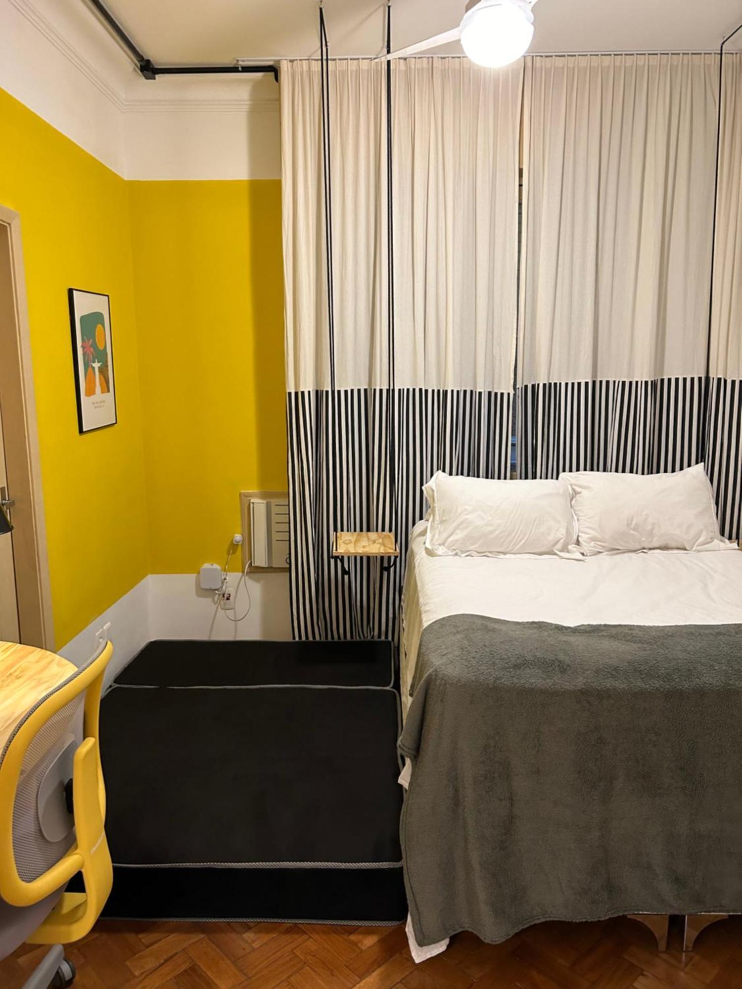 Apartamento Pe Na Areia Na Quadra Copacabana Localizacao Rio Wifi 100mb