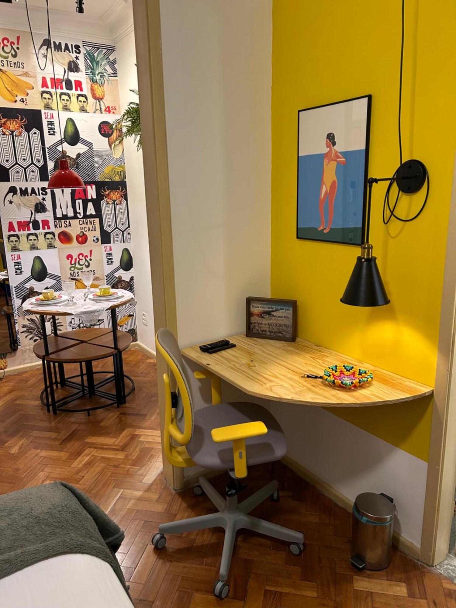 Pe Na Areia Na Quadra Copacabana Localizacao Rio Wifi 100mb Apartamento