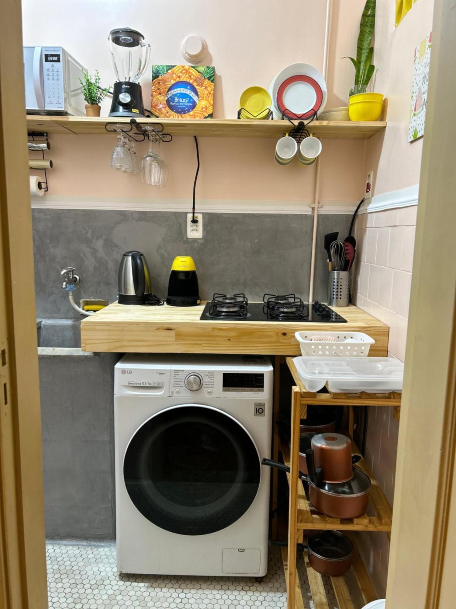 Apartamento Pe Na Areia Na Quadra Copacabana Localizacao Rio Wifi 100mb *
