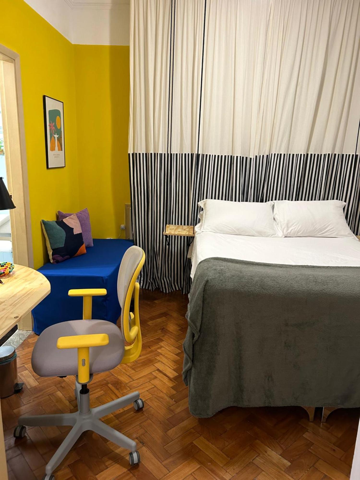 Apartment Pe Na Areia Na Quadra Copacabana Localizacao Rio Wifi 100mb